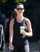 Katy Perry out for a walk in Los Angeles-6