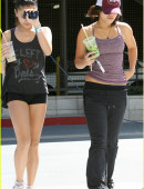 Vanessa-Hudgens-in-Los-Angeles-1