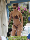 Vida Guerra in bikini in Maui-4