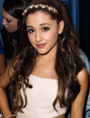 Ariana Grande 2013 Radio Disney Music Awards 8