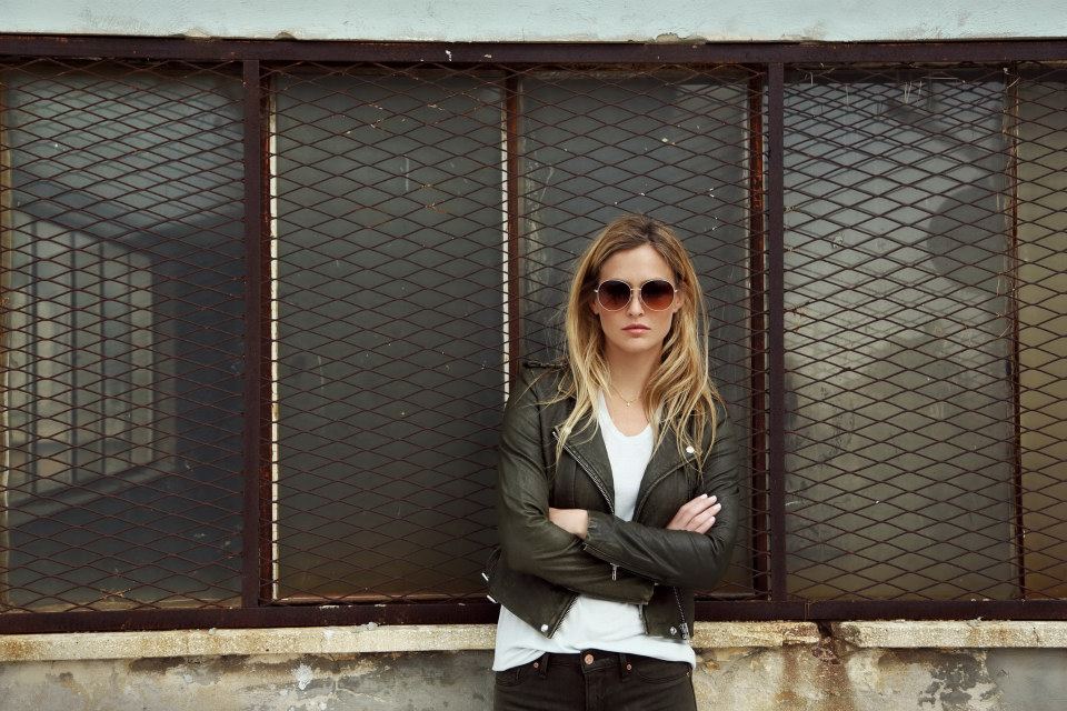 Bar-Refaeli-43