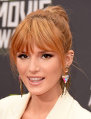 Bella Thorne 2