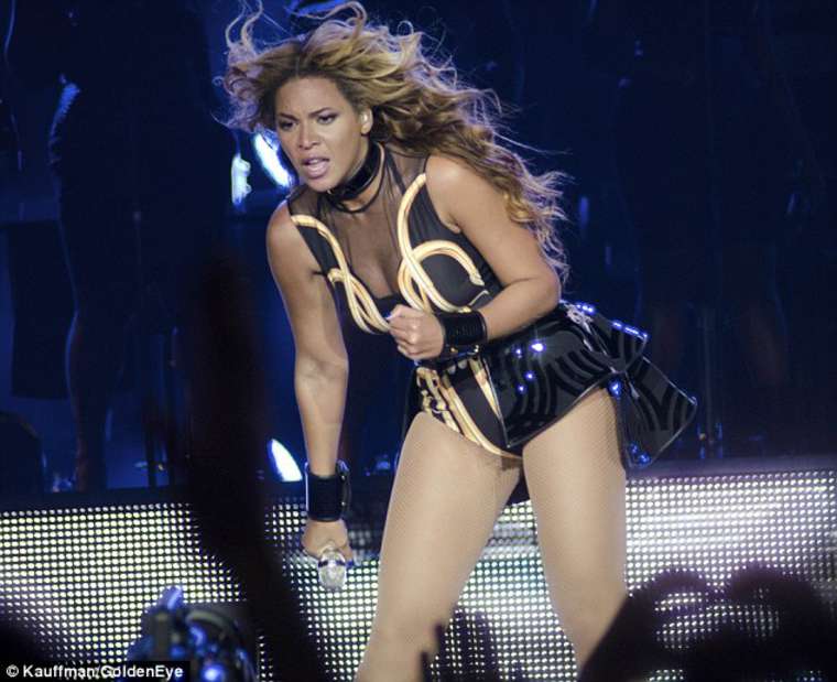 Beyonce-Knowles-168