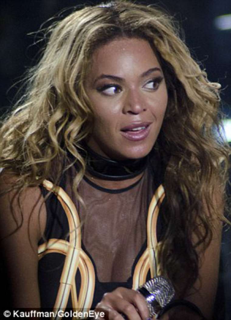 Beyonce-Knowles-170