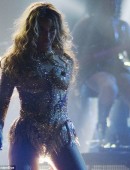 Beyonce-Knowles-182