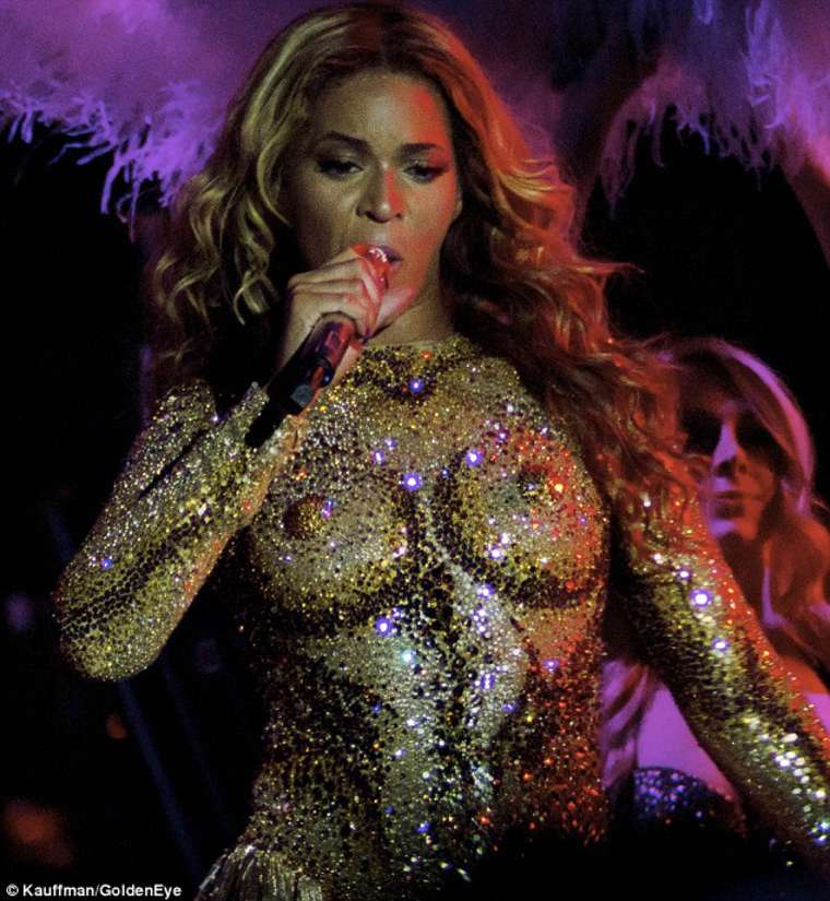 Beyonce-Knowles-188
