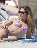 Doutzen-Kroes-Bikini-13