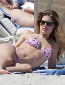 Doutzen-Kroes-Bikini-34