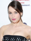 Emilia+Clarke+2013+Actors+Fund+Annual+Gala+Honoring+Robert 1
