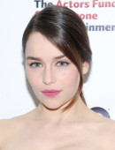 Emilia+Clarke+2013+Actors+Fund+Annual+Gala+Honoring+Robert 2