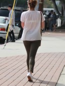 Gemma-Arterton-out-in-Hollywood-9