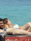 Jessica-Alba-in-Bikini-14
