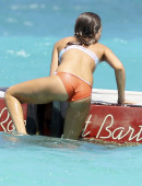 Jessica-Alba-in-Bikini-26