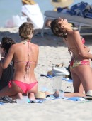 Julianne Hough and Nina Dobrev 1422