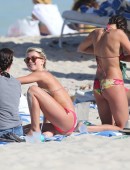 Julianne Hough and Nina Dobrev 2122