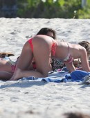 Julianne Hough and Nina Dobrev 3222