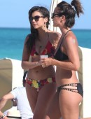 Julianne Hough and Nina Dobrev 4522