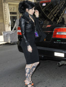 Kat Von D 77