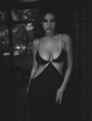 Kelly-Brook-Lingerie-Photoshoot-4