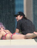 Kelly-Osbourne-Bikini-Candids-13