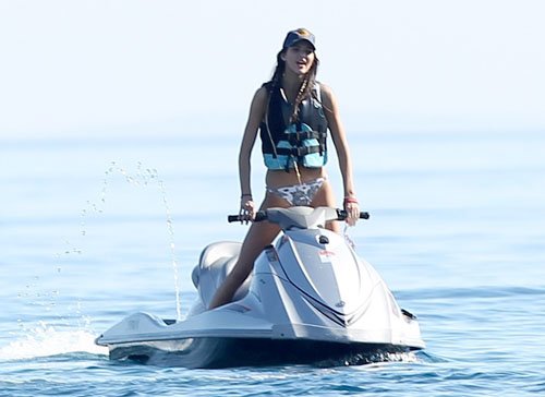 Kendall Jenner in Bikini 18