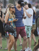Paris-Hilton-and-Nicky-Hilton-3
