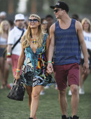 Paris-Hilton-and-Nicky-Hilton-5