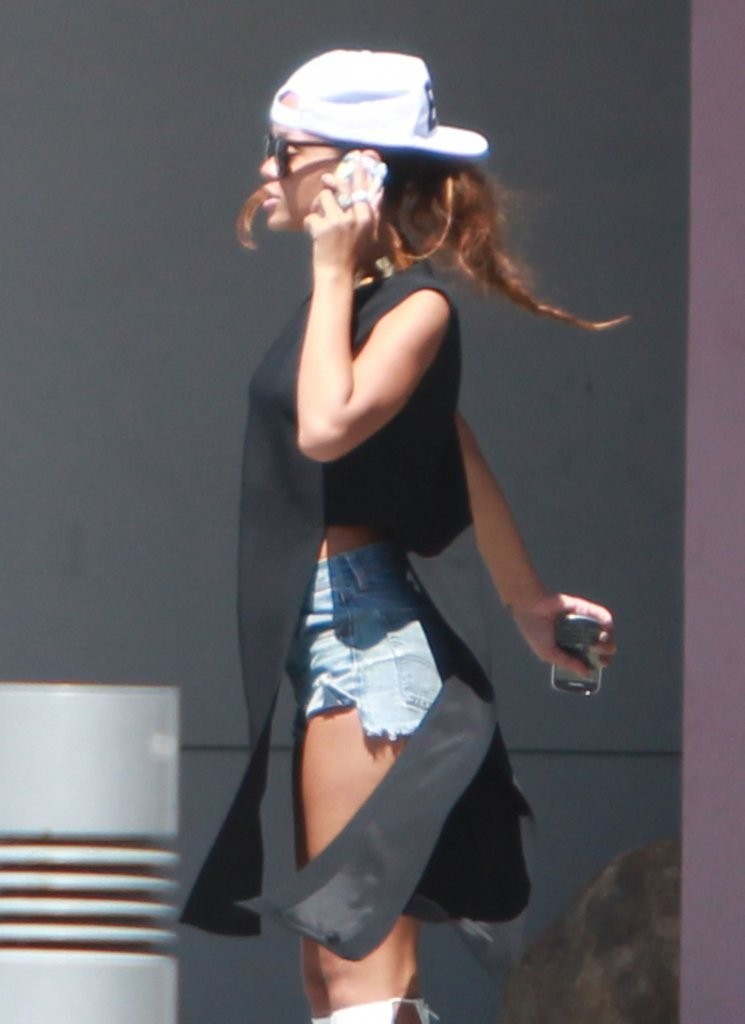 Rihanna-184
