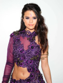 Selena-Gomez-936