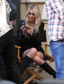 Taylor-Momsen---on-the-set-of-a-music-video-in-NYC-27