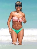 Vida-Guerra-Bikini-89