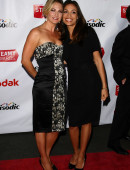 Zoe-Bell-and-Rosario-Dawson-2013-Streamy-Awards-1