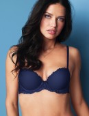Adriana-Lima-2