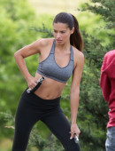 Adriana-Lima-Lots-of-Abs-and-Spandex-1