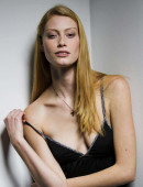 Alyssa-Sutherland-Day-On-Fire-Portrait-Session-2