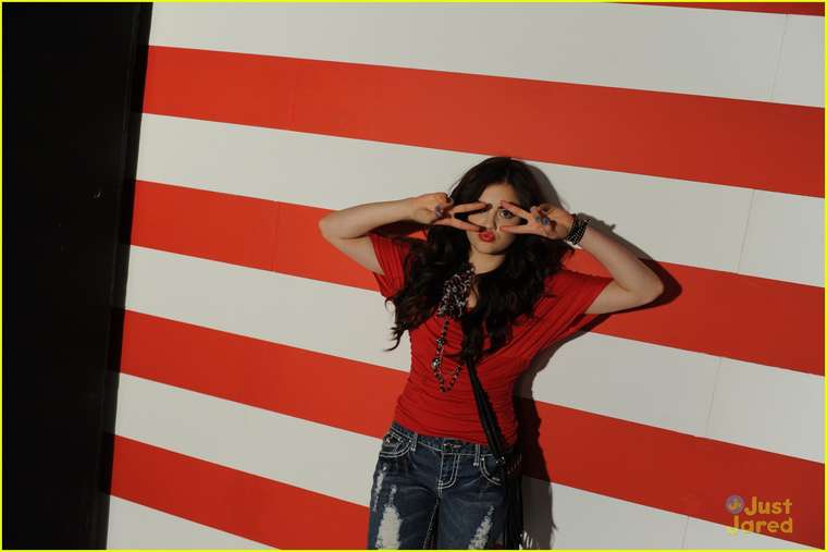 Ashley-Benson-and-Lucy-Hale-Bongo-Jeans-Ads-24