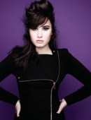 Demi-Lovato-2013-New-Zealand-Girlfriend-Photoshoot-3