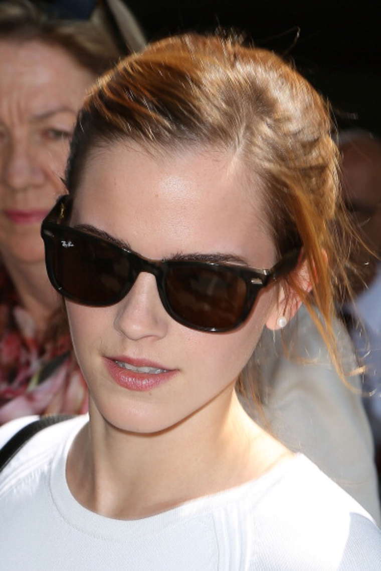 Emma-Watson-in-White-Dress-Arriving-at-Nice-Airport-1