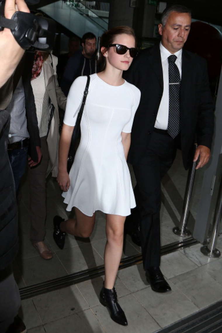 Emma-Watson-in-White-Dress-Arriving-at-Nice-Airport-3