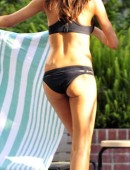 Farrah-Abraham-in-black-bikini-2