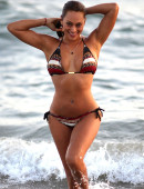Fernanda-Marin-Bikini-Candids-on-Beach-in-Malibu-8