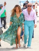 Jennifer+Lopez+Pitbull+Filming+New+Music+Video+Live+2