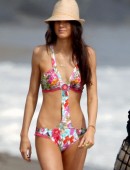 **EXCLUSIVE** Kendall Jenner hits the beach to model colorful bikinis for Agua Bendita Swim Boutique