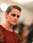 Kristen-Stewart-2013-Met-Gala-in-nyc-5