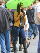 Megan-Fox-in-jeans-TMNT-3