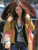 Megan-Fox-in-jeans-TMNT-7