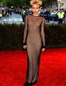 Miley-Cyrus-2013-Met-Gala-in-NYC-1