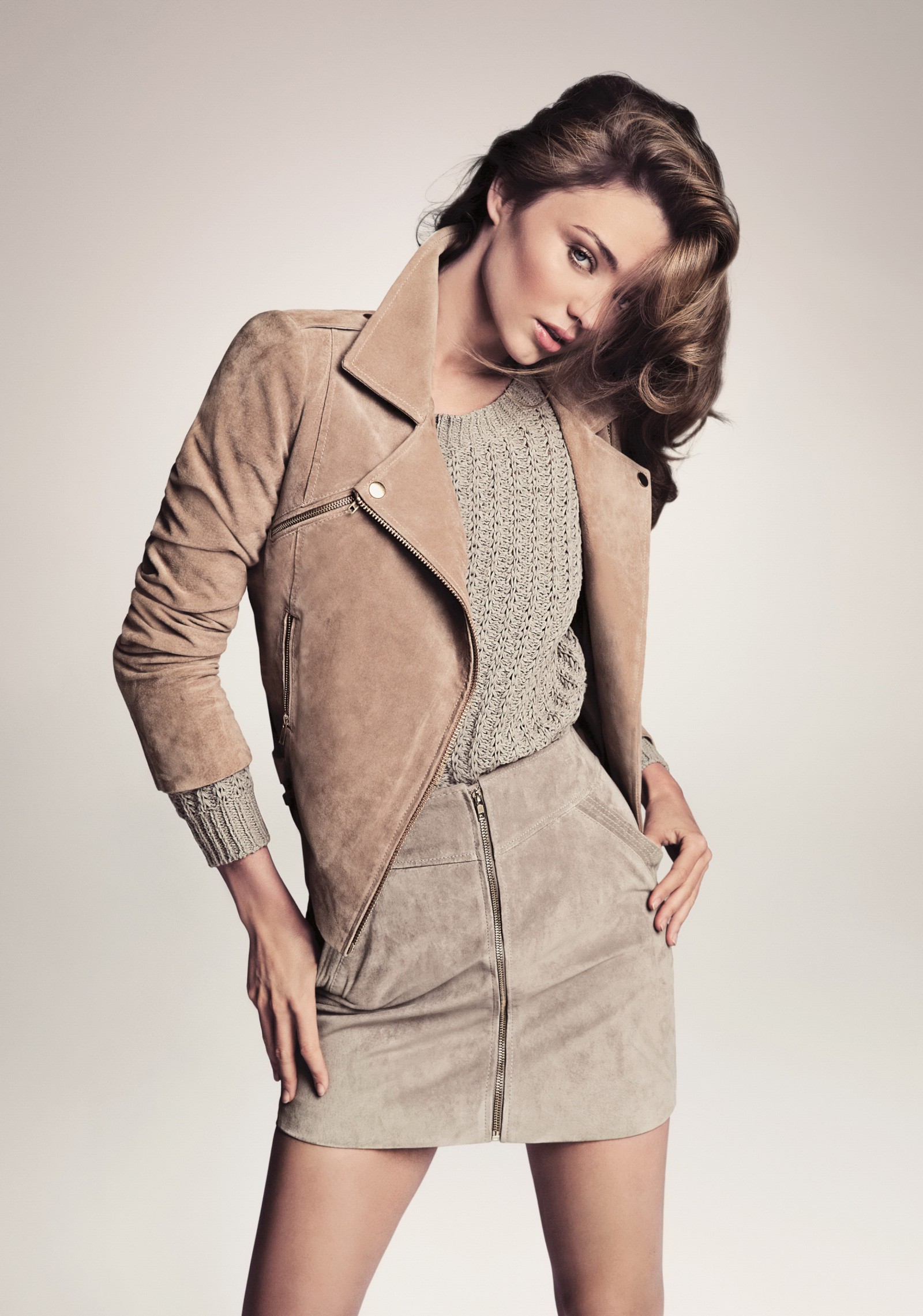 Miranda-Kerr-Mango-Spring-2013-Photoshoot-10
