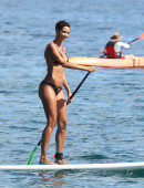 Nicole-Murphy-in-Bikini-in-Hawaii-3