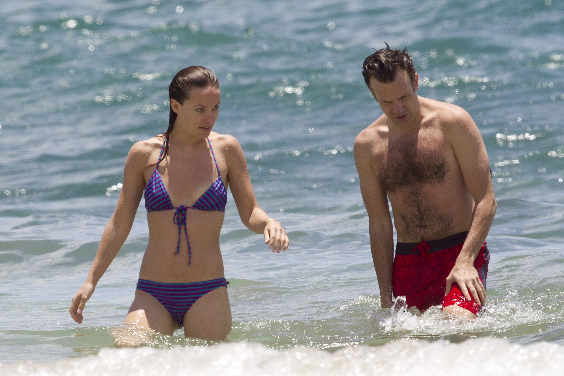 Olivia-Wilde-Bikini-Candids-in-Hawaii-9